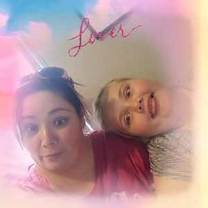 Meet your Posher, Joyce iseton